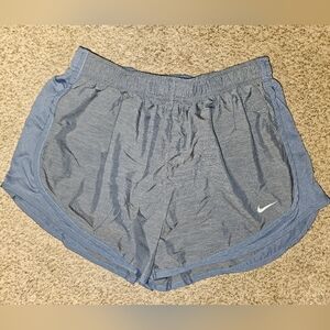 Nike Tempo Short